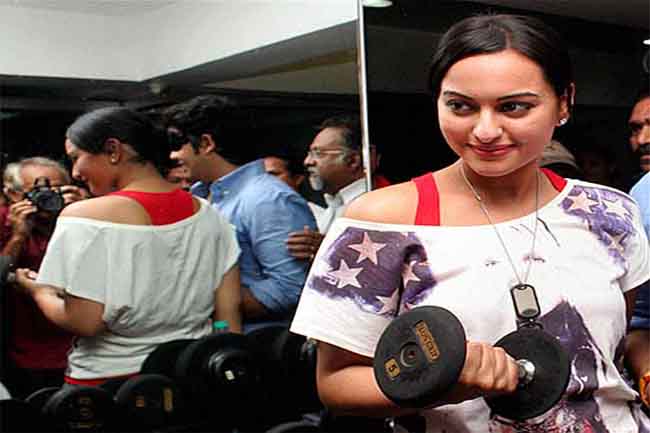 अपने फैन्स के लिए कोई फिटनेस टिप्स